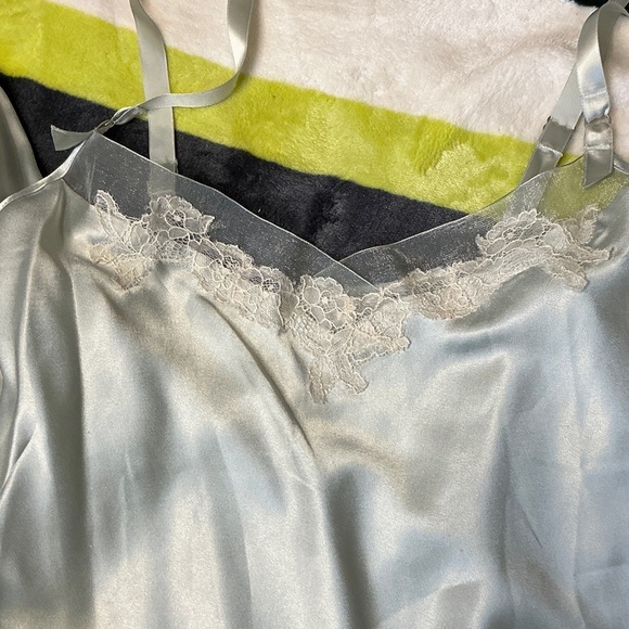 Victoria's Secret Silver Satin Robe and Nightgown Set - Picture 13 of 13